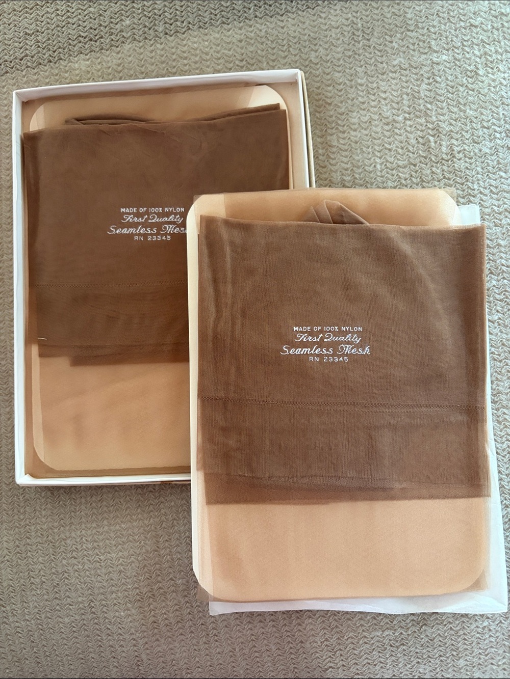 Vintage 1950s 1060s Seamless Mesh Nylon Stockings Hosiery 2 Pairs Never Worn NOS